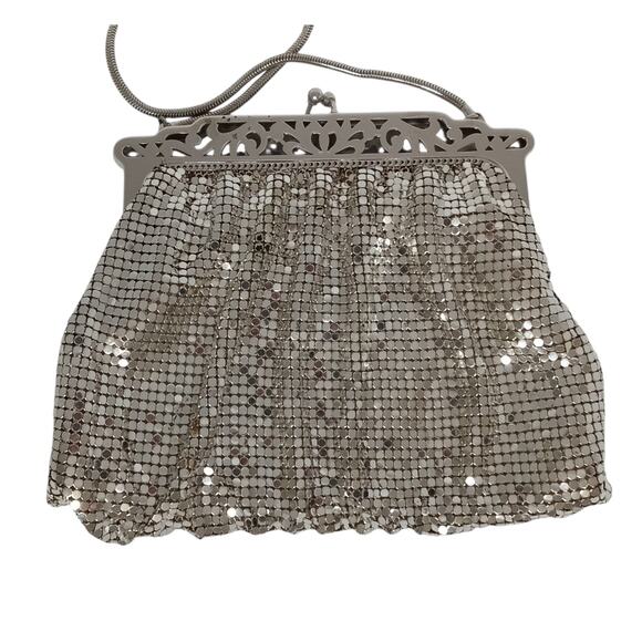 Vintage Whiting Davis Silver Metal Mesh Purse Evening Handbag - Picture 2 of 16
